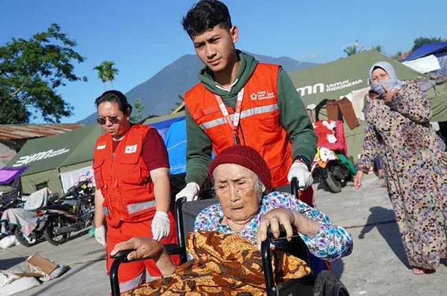 Pemulihan hubungan keluarga PMI.