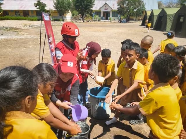 Di Nagekeo, PMI Promosikan Hidup Sehat Kepada Anak-Anak Penyintas Gempa NTT