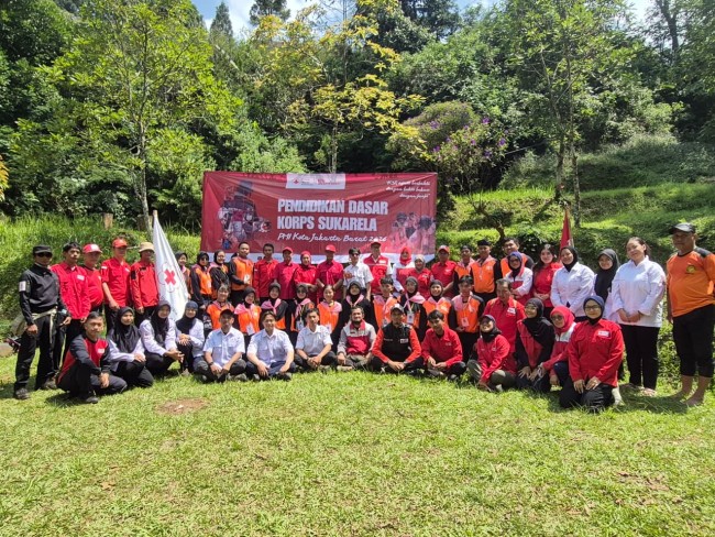 Pendidikan Dasar Korps Sukarela PMI Jakarta Barat Resmi Ditutup
